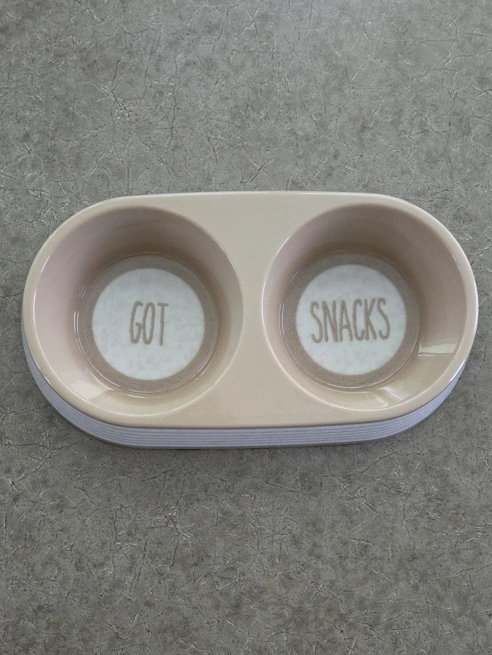 DOUBLE PET FOOD BOWLS GOT SNACKS MELAMINE CAT OR SMALL DOG NEW